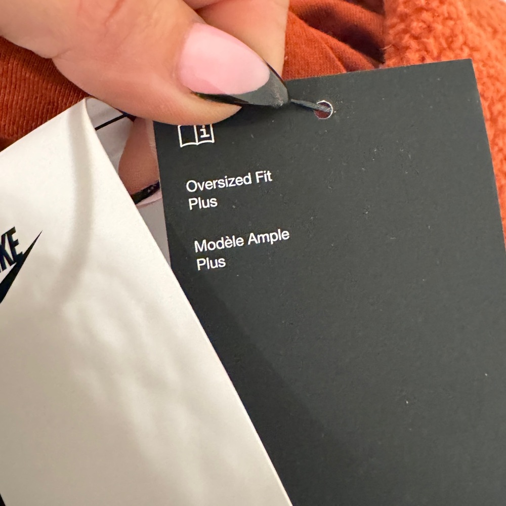 NWT Oversized Nike Plush Hoodie 1X - Picture 5 of 7